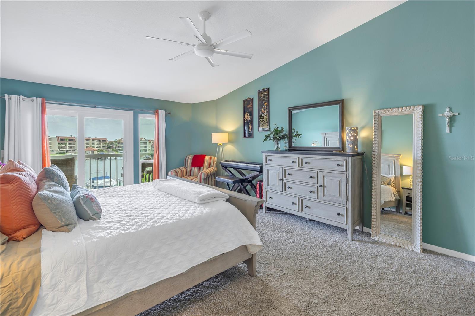 primary bedroom with terrace