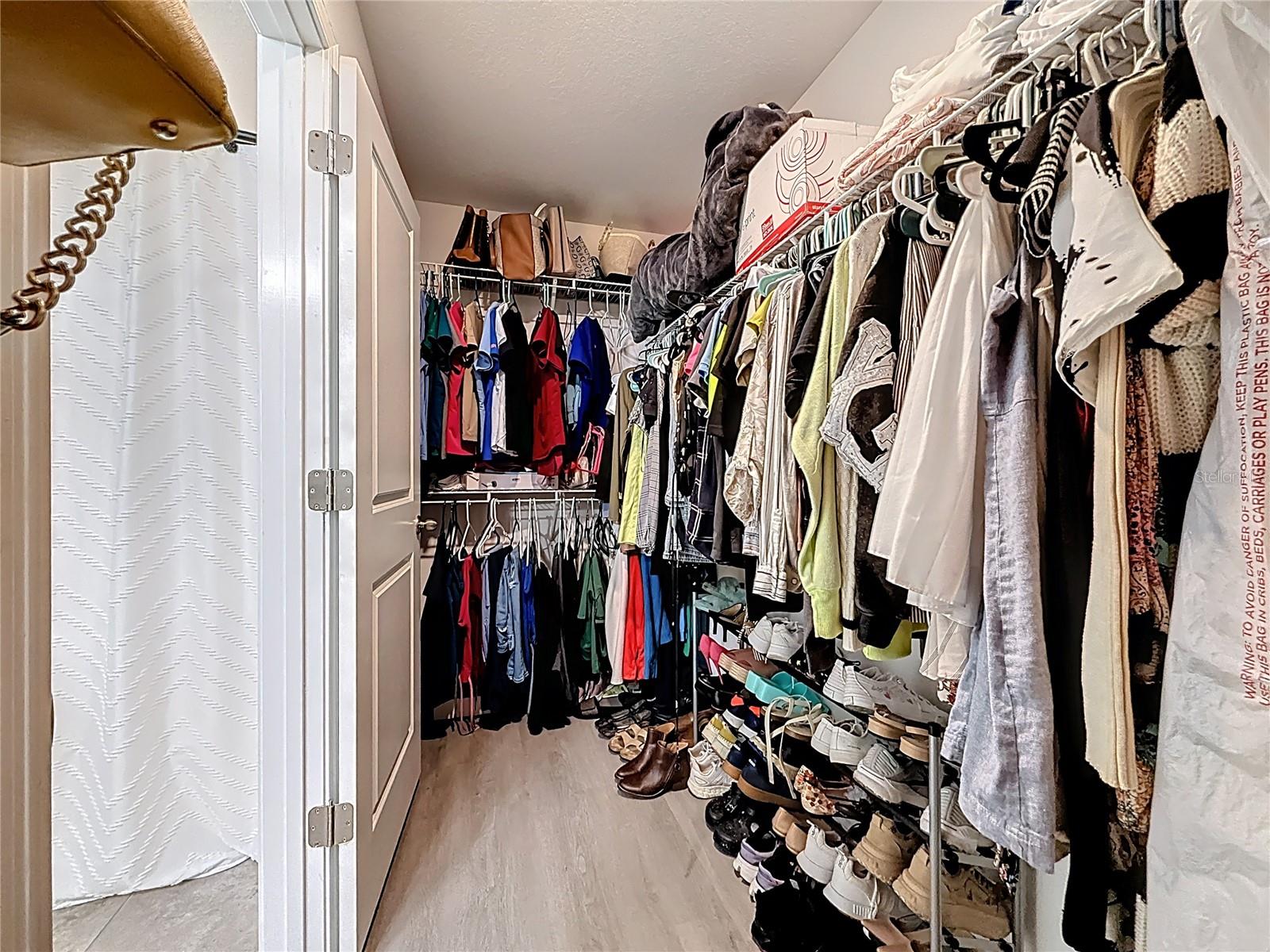 Master walkin closet