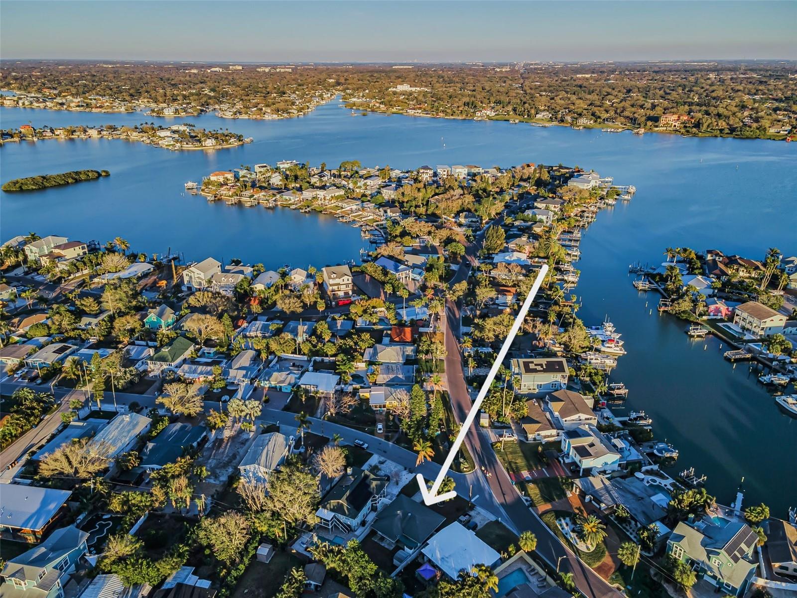 Endless potential on the coast—this beach bungalow is the perfect canvas for a stunning renovation or full reimagining!