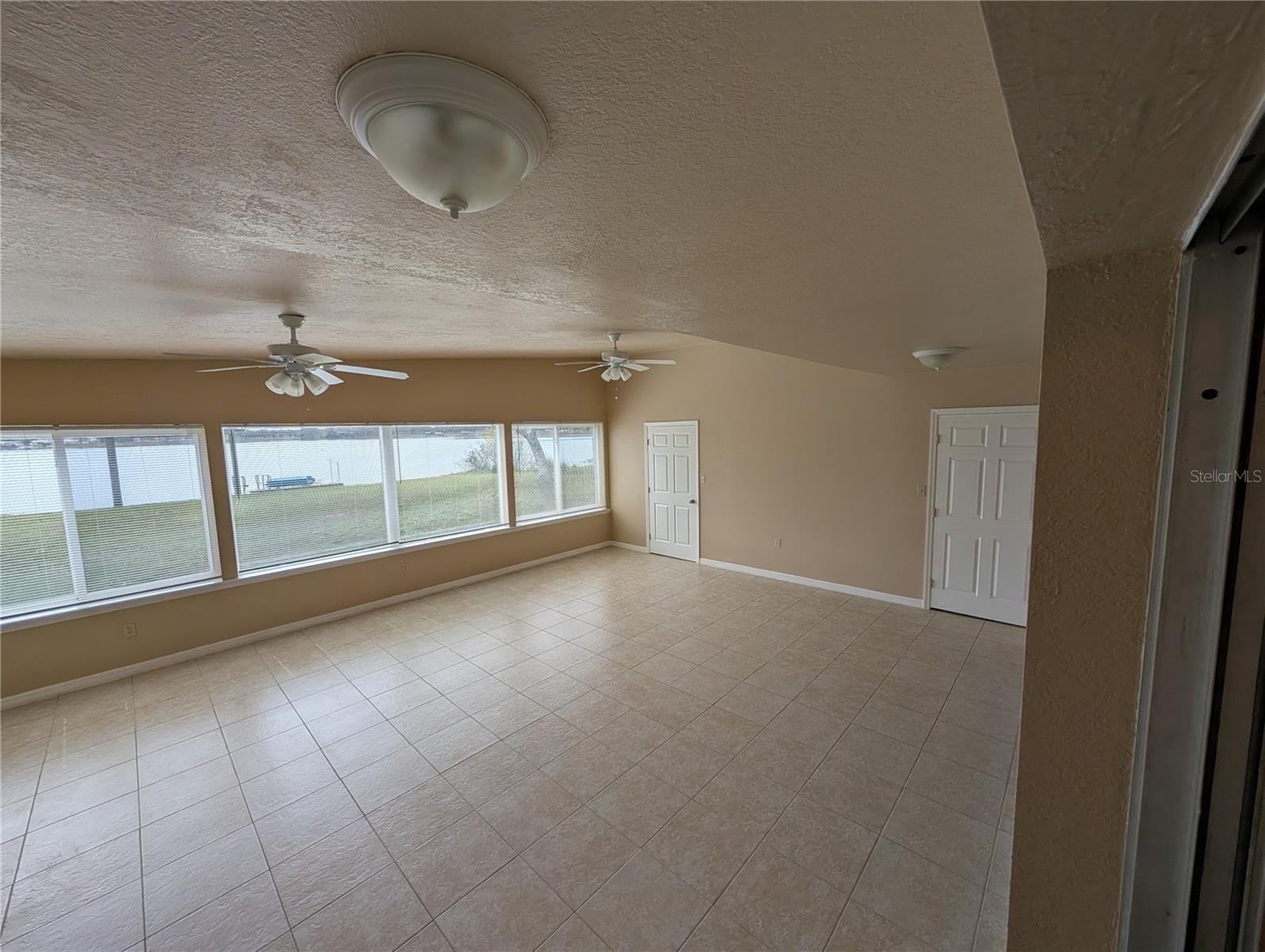 Family Room S.W. Lake View