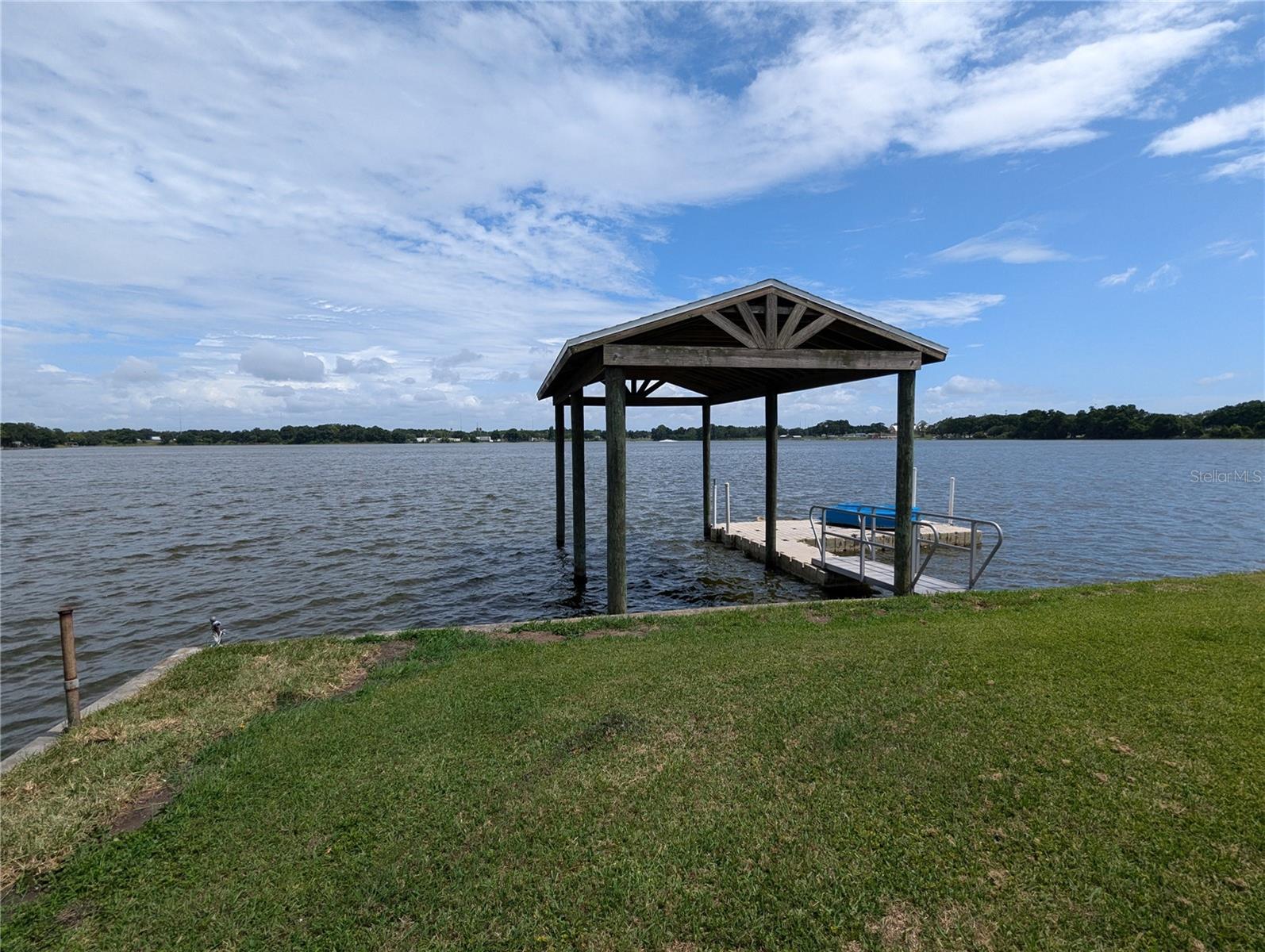 Private Boat House / Floating Dock