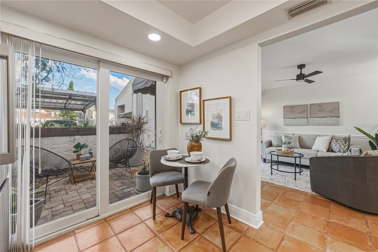 Eat in area in Kitchen