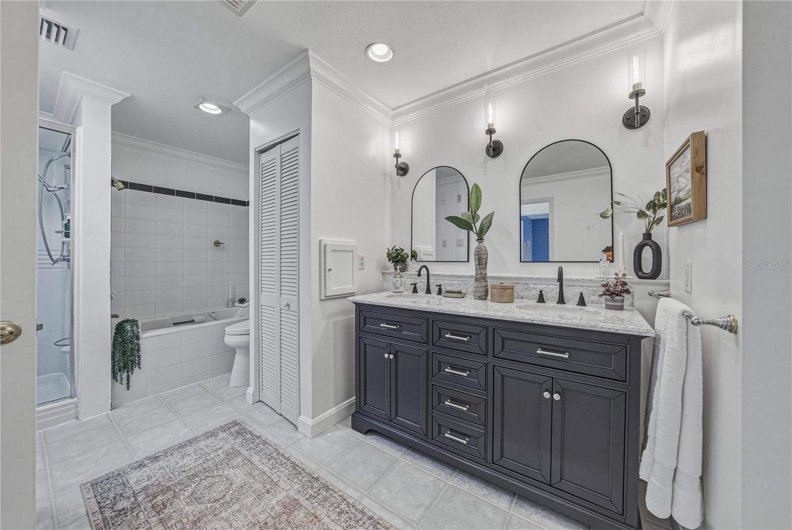 Primary Bath Upstairs