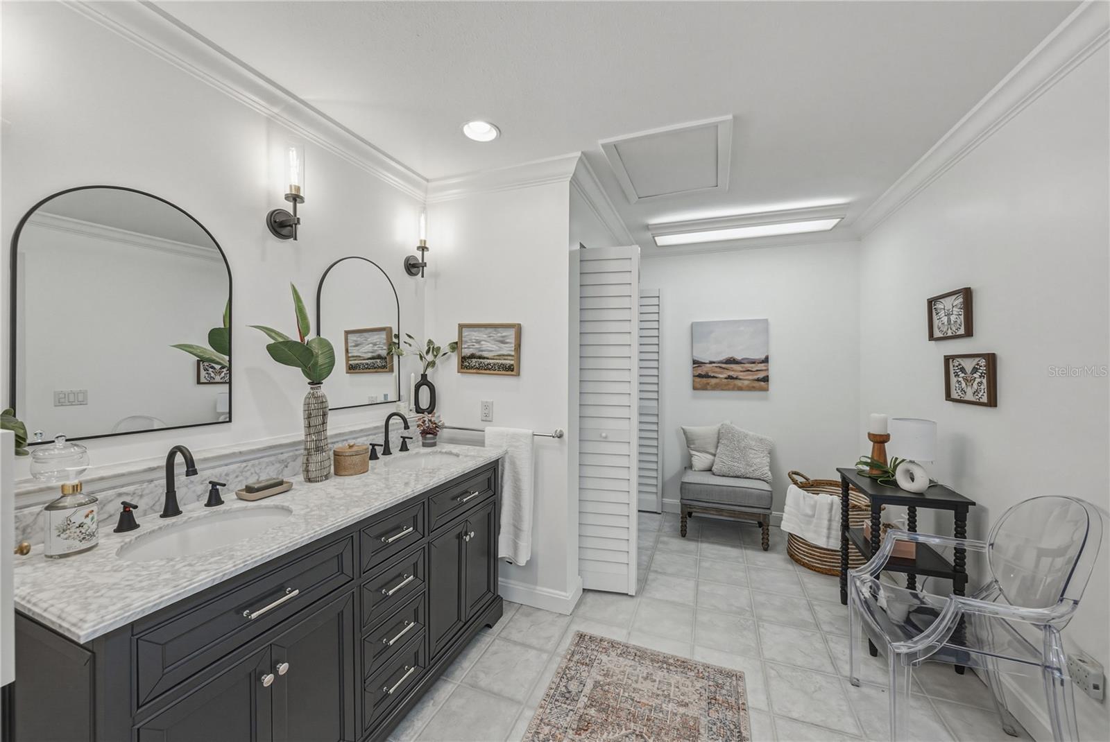 Primary Bath Upstairs