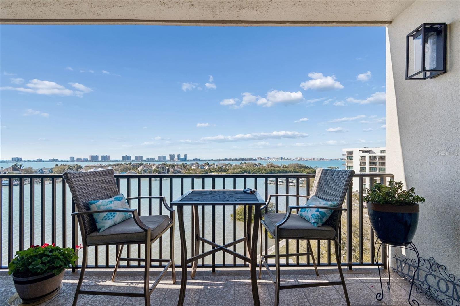 Spectacular views of the Intracoastal, Harbor/Bay