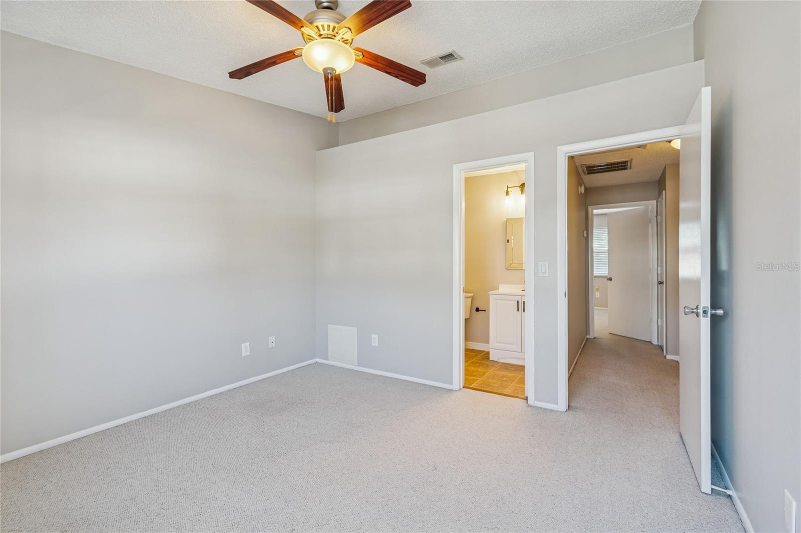 EnSuite and entry door