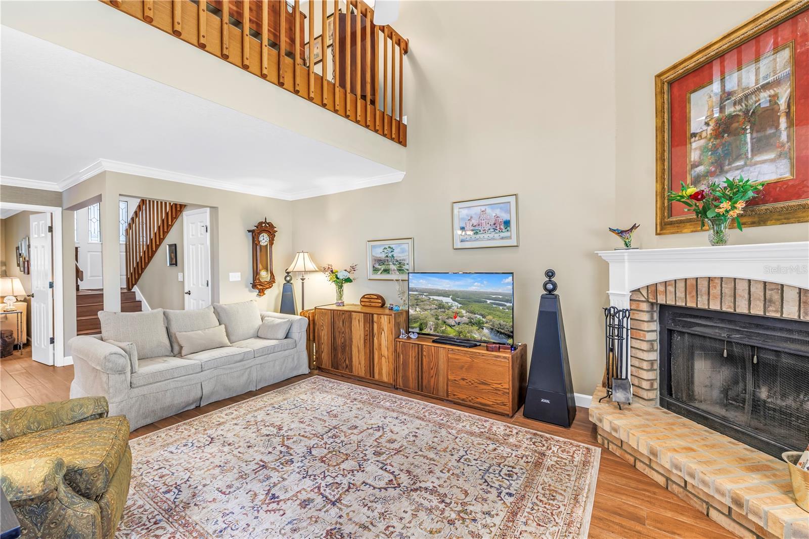 Beautiful Space with Loft Above