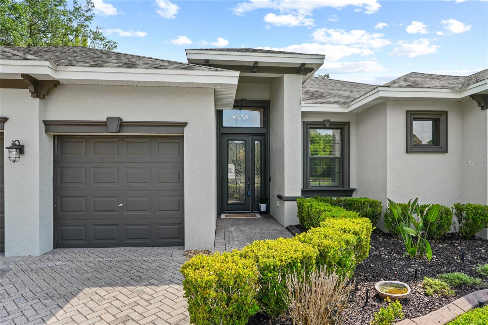 Incredible curb appeal!