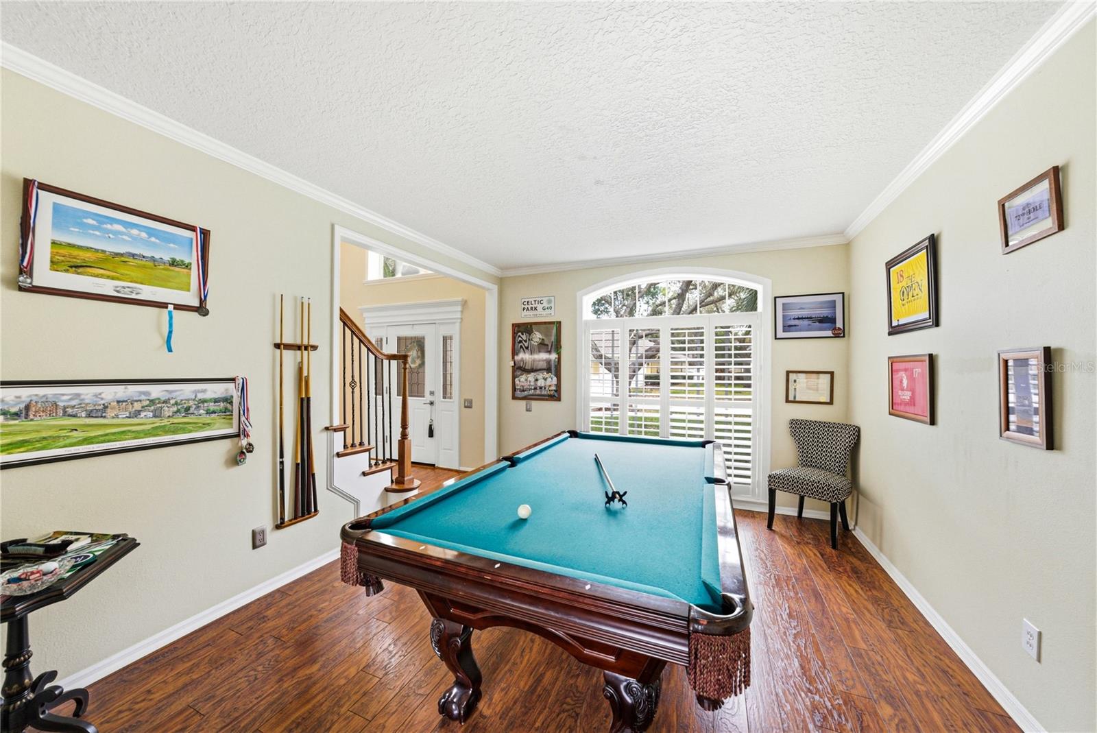 Living Room and Laminate Floors