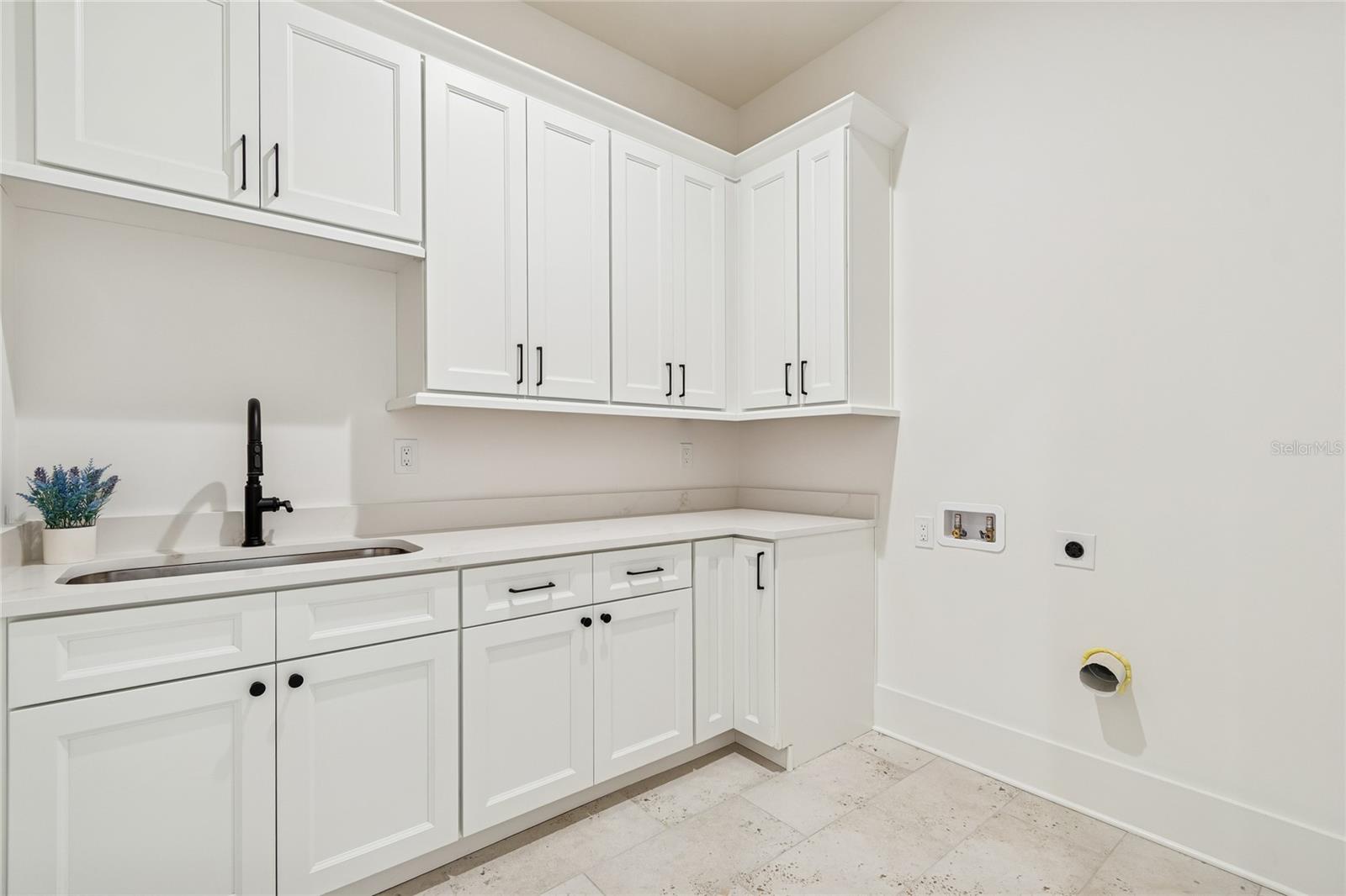 Laundry Room fully outfitted!!