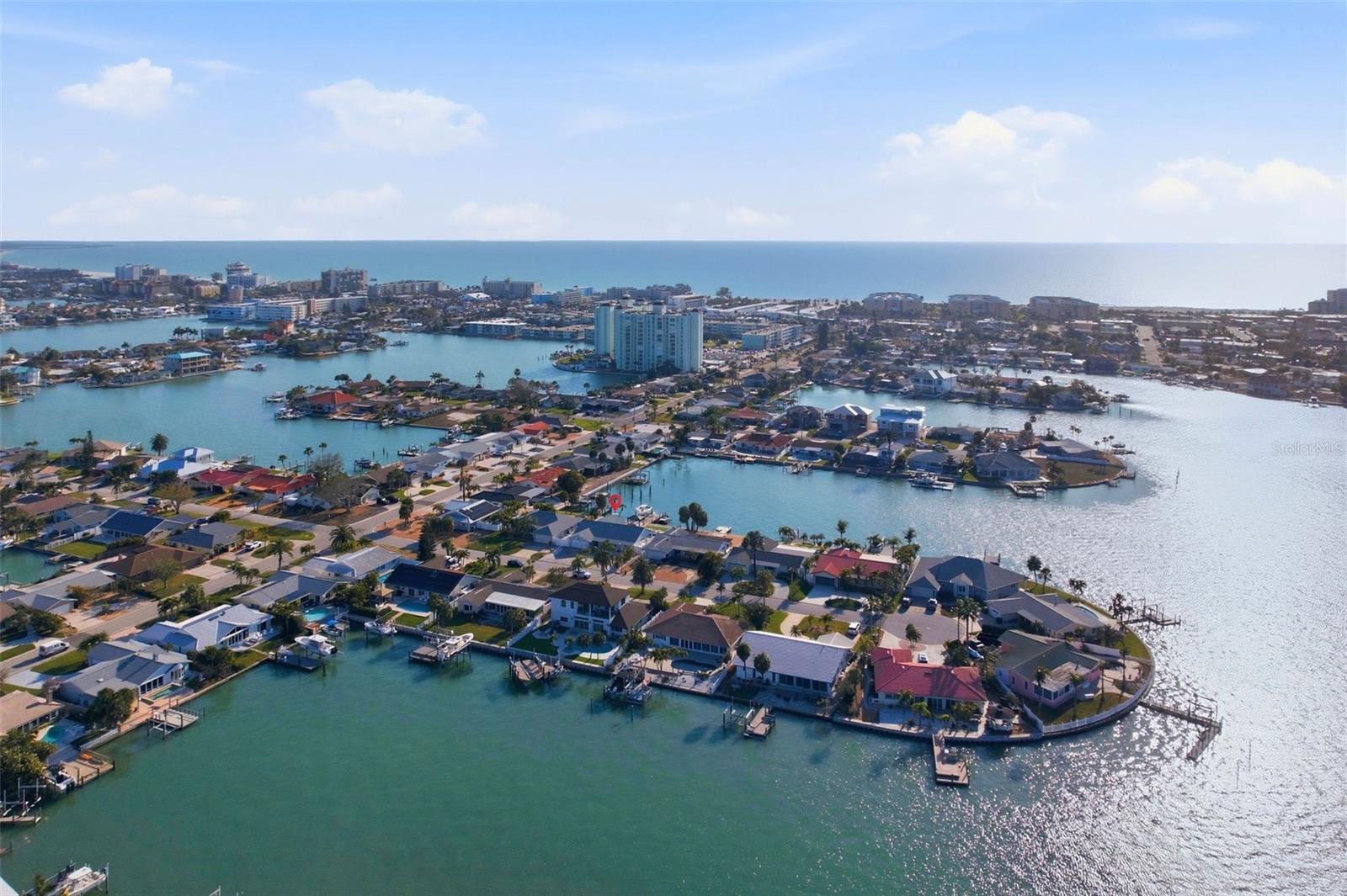 Only a few blocks to the Gulf beaches and minutes to the Intracoastal from your dock!
