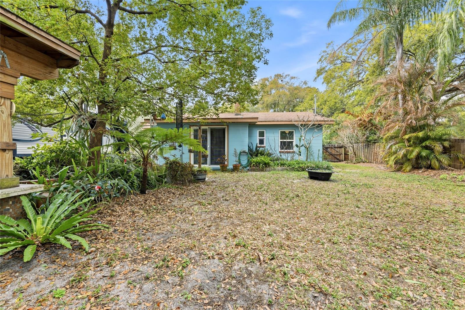 looking towards back of house
