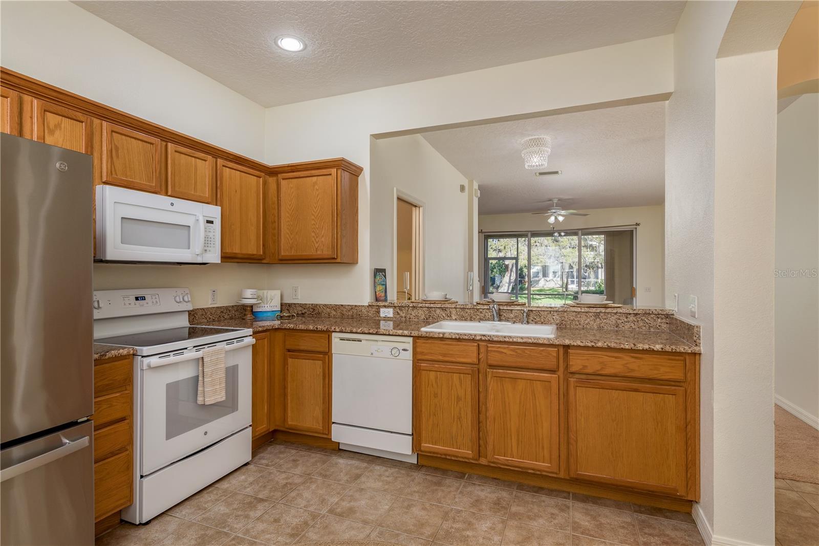 Kitchen Facing Living Room