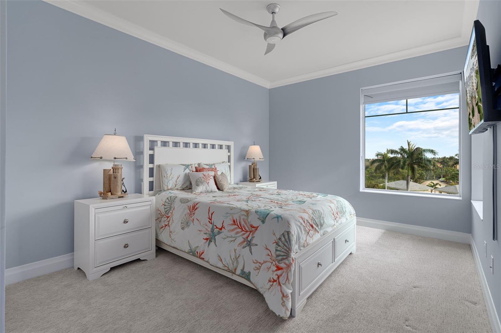 The 3rd bedroom with views to the south and west