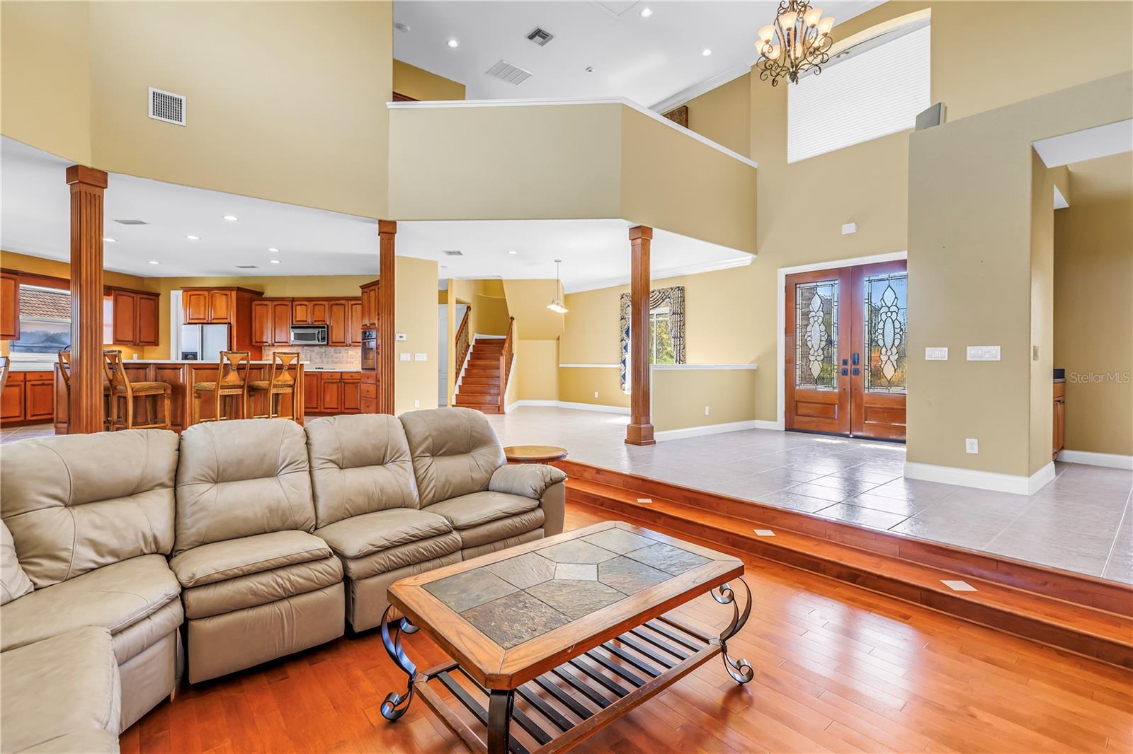 Open floorplan 1st level