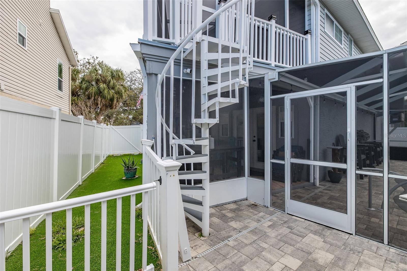 SPIRAL STAIRCASE FROM BALCONY