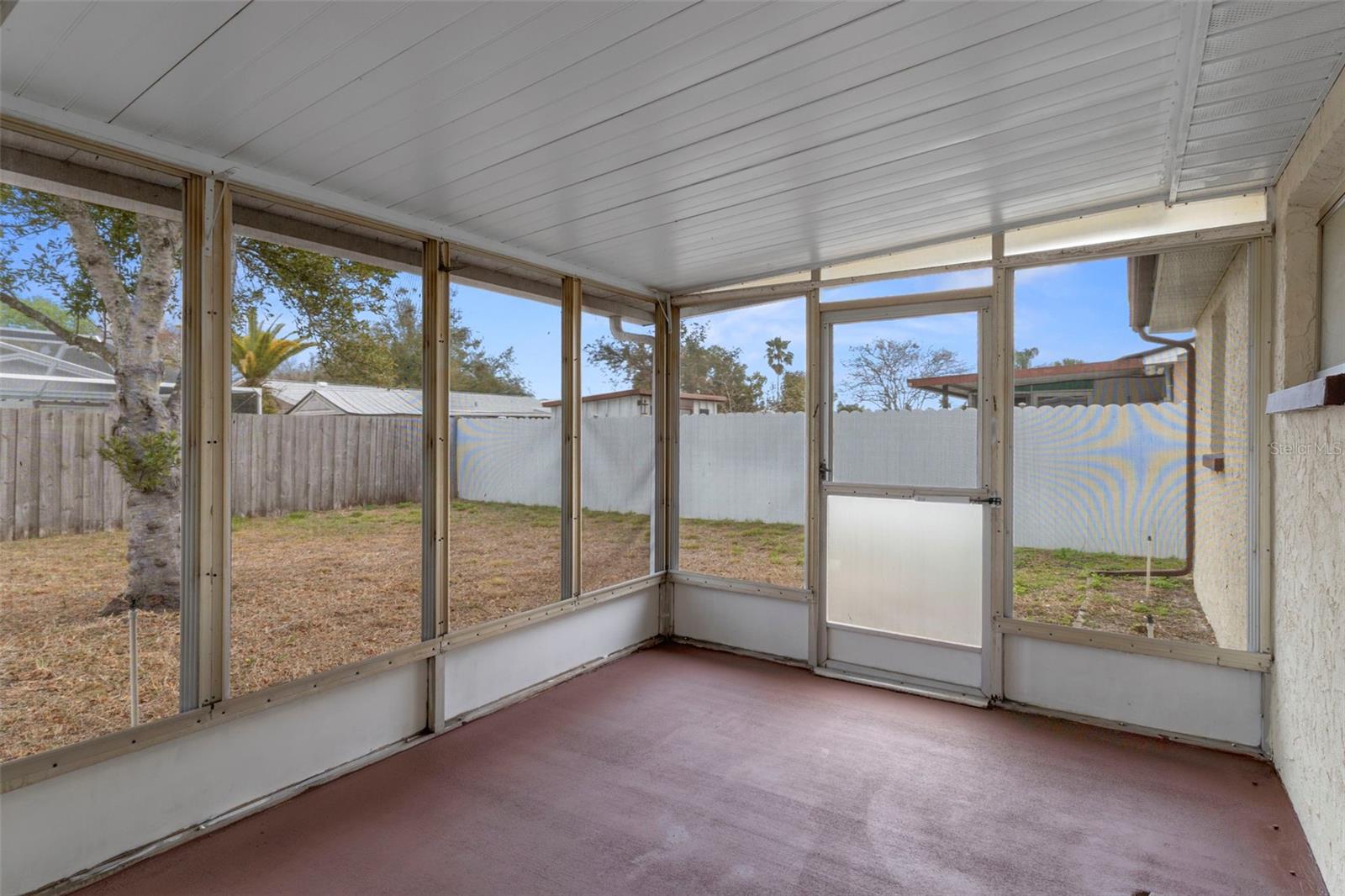 Relaxing Screened in Porch