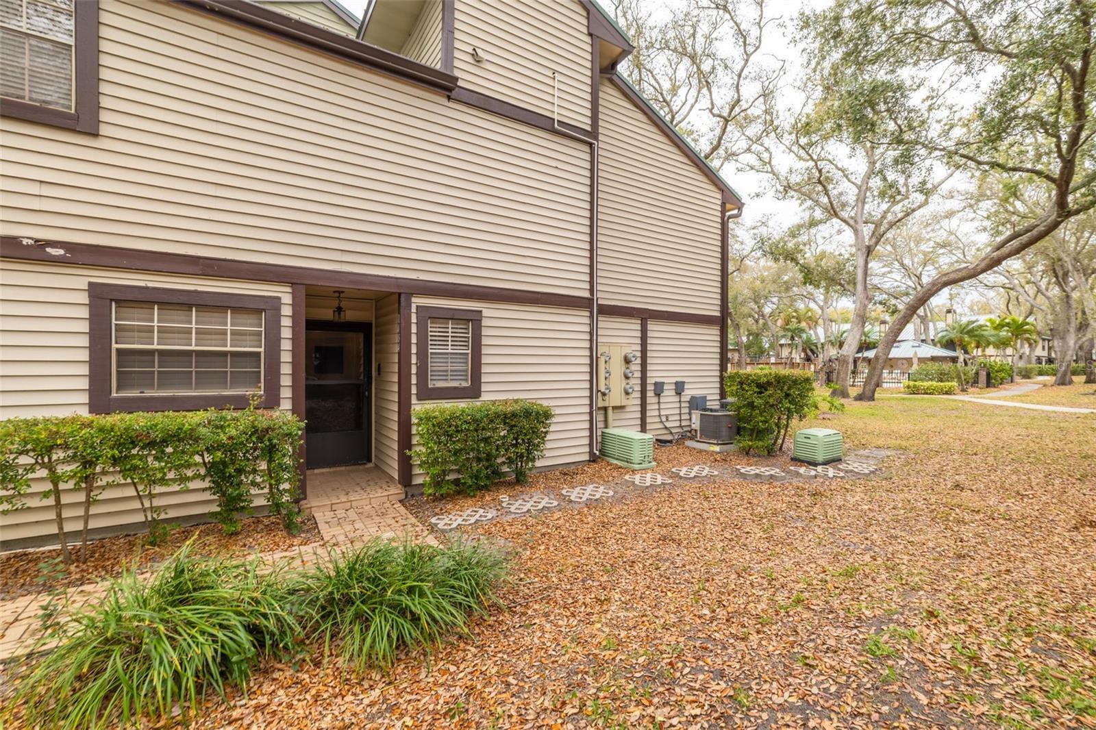 Private side entrance