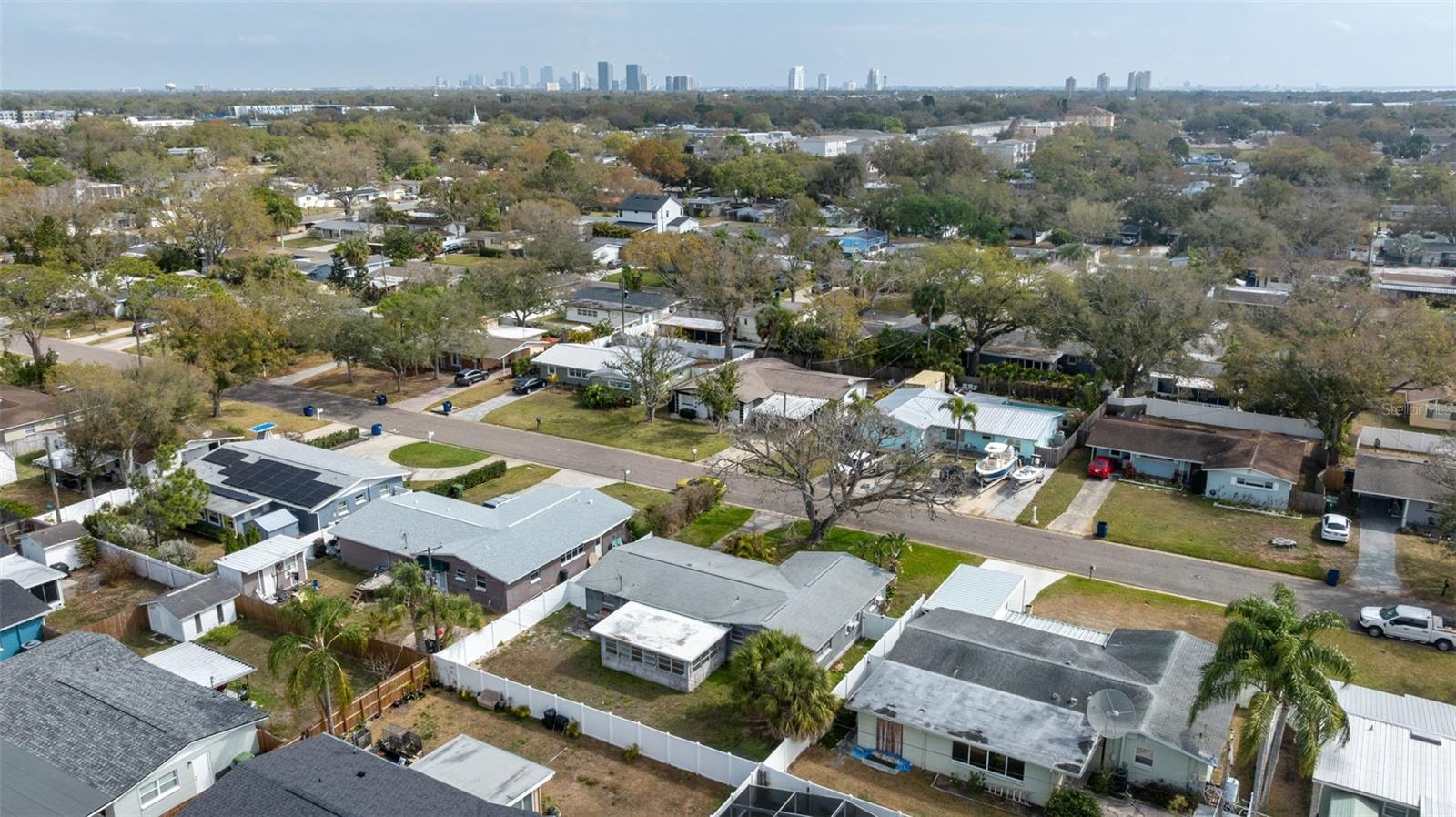 Big Lot - Close to Marina District