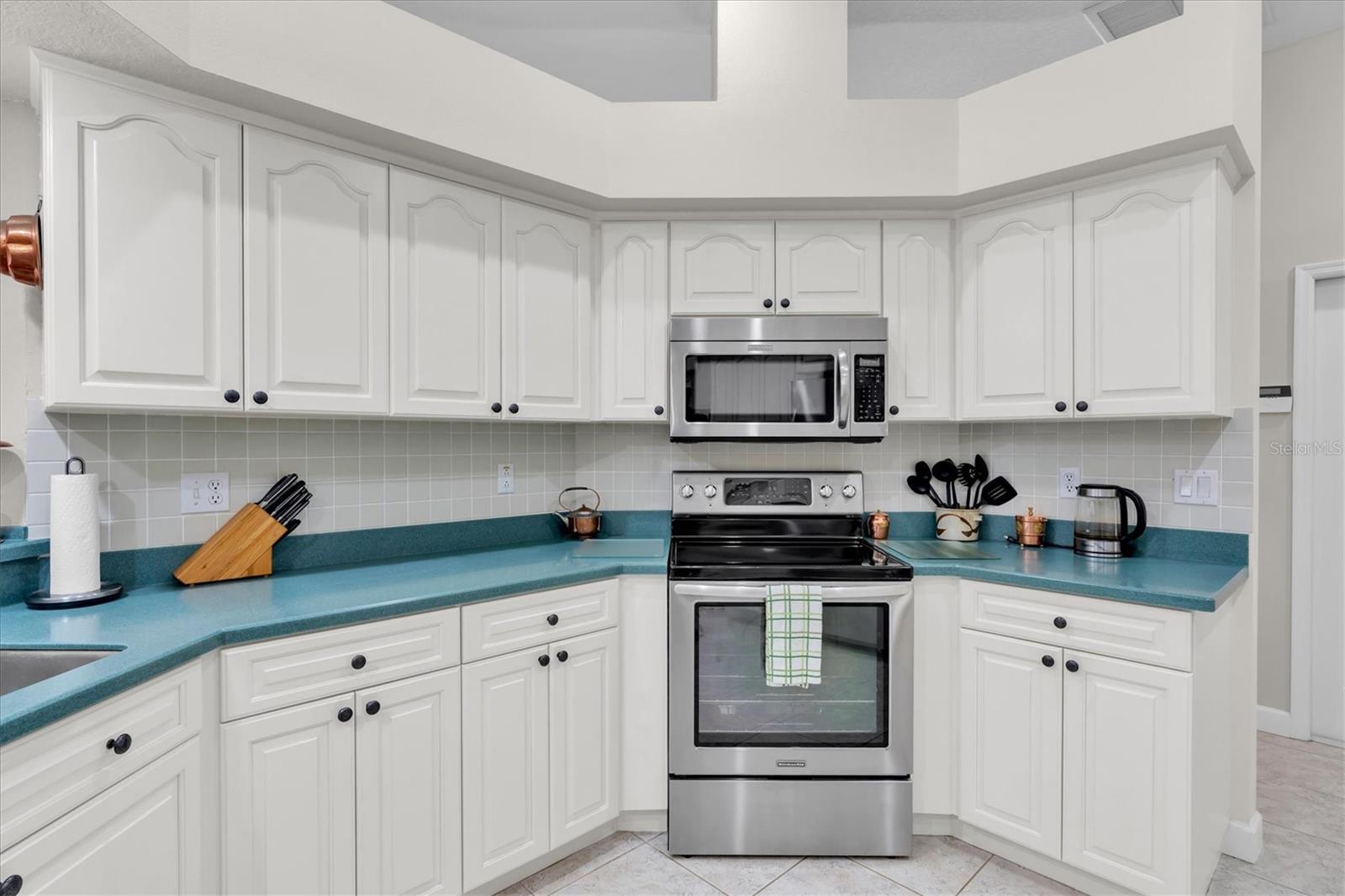 Kitchen - Corian Countertops