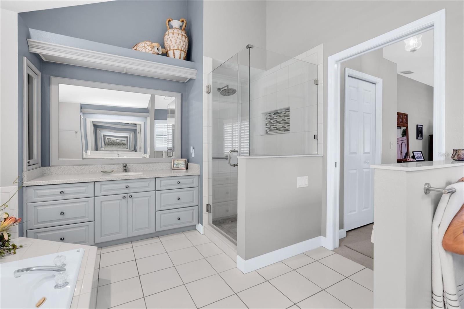 Primary Suite Bathroom