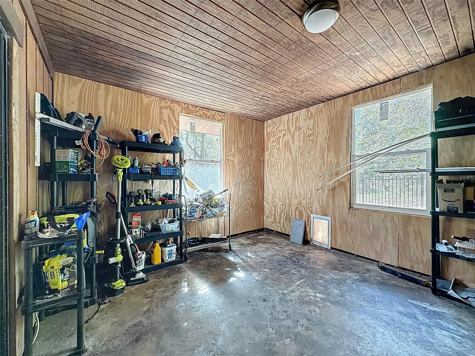 enclosed Florida room