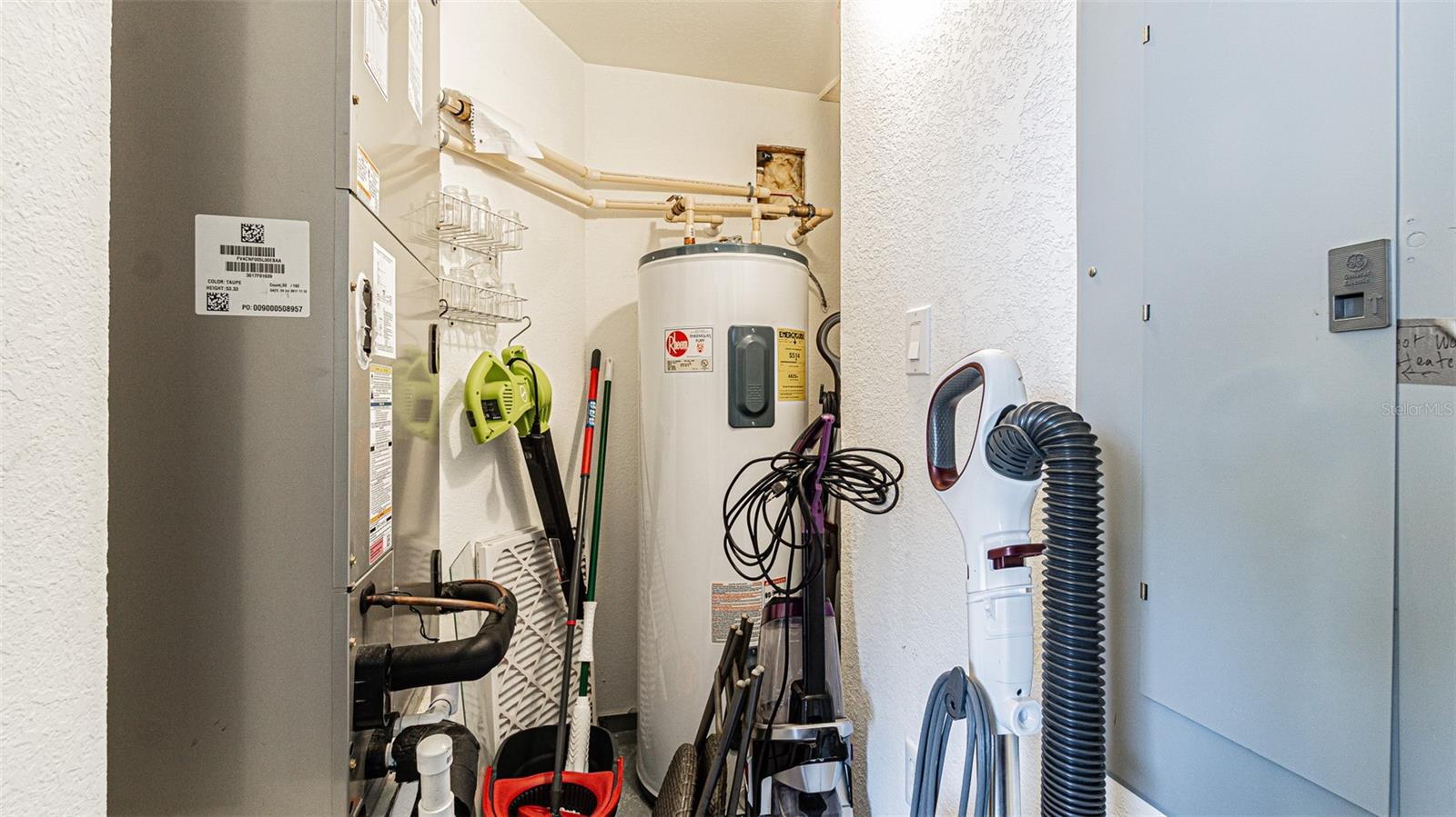 Utility Closet in the Frt Porch area