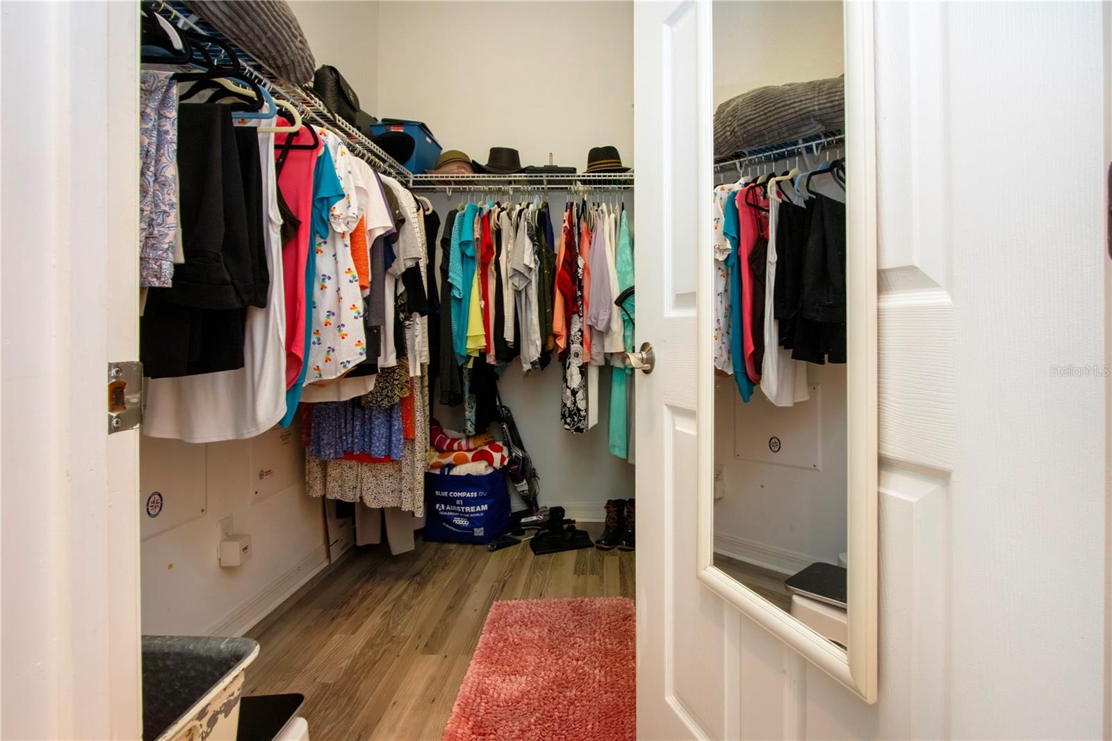 Large Walk in Closet