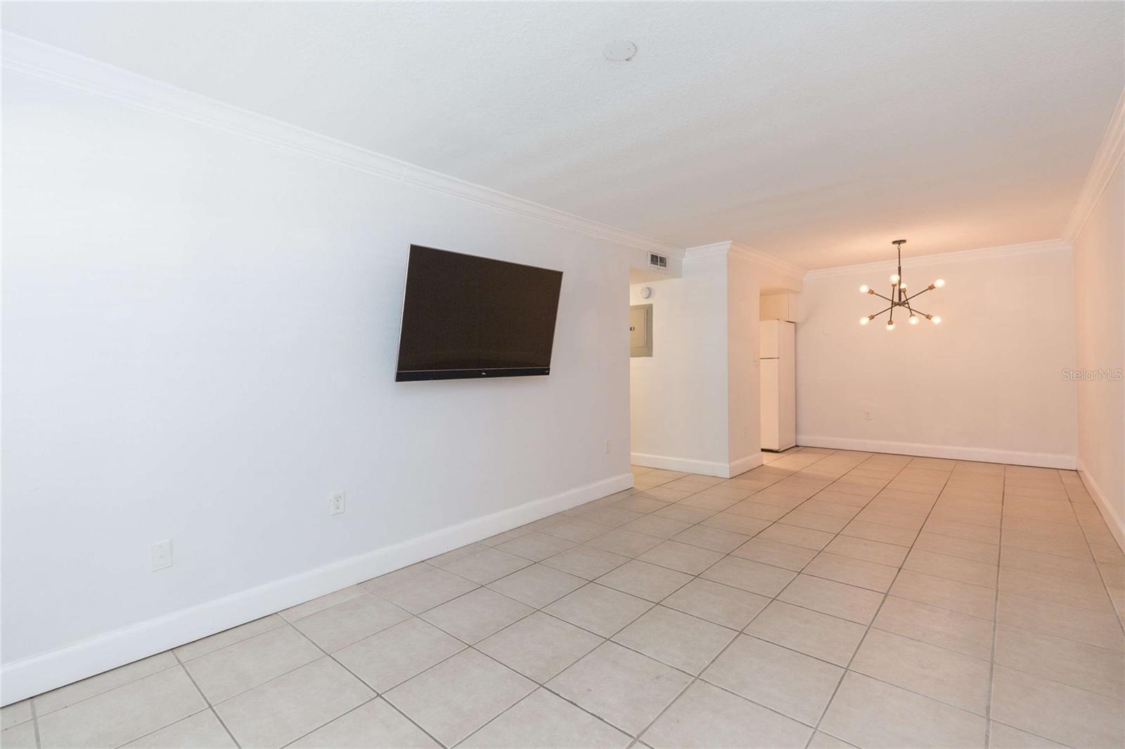 Entrance - Living Room