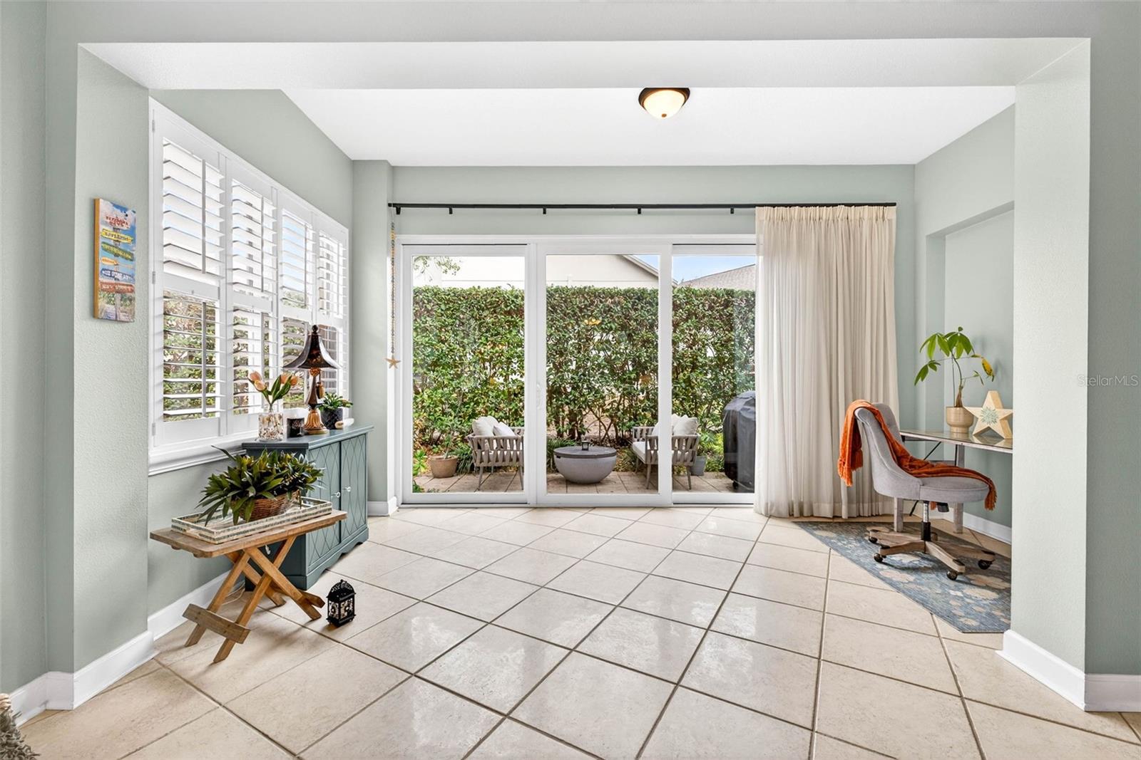 Extended space adjacent to the family room