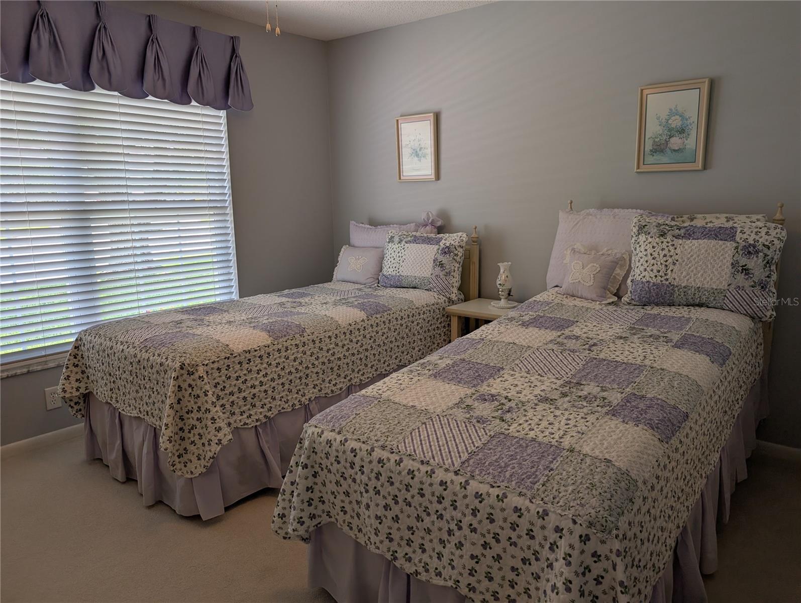 Combining shades of nature creates a relaxing environment.