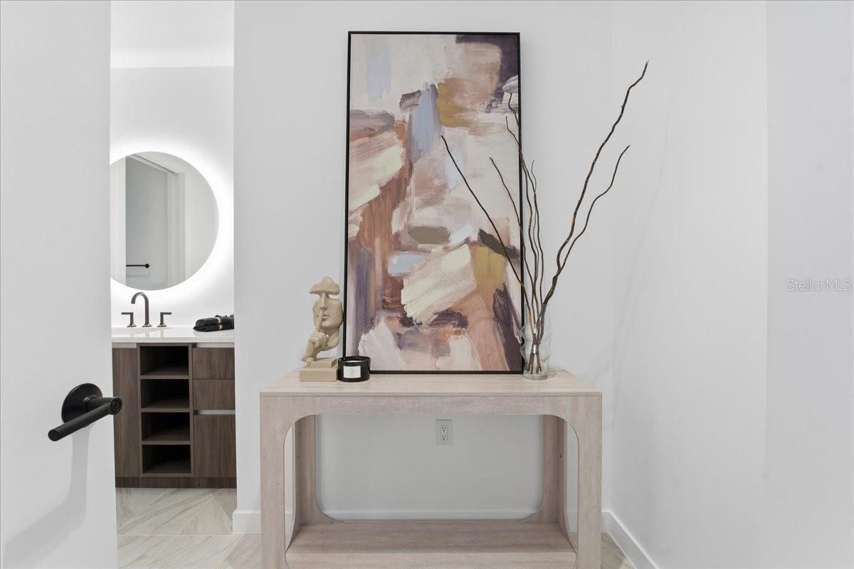 SPLIT FLOOR PLAN ~ PRIVATE PRIMARY WING