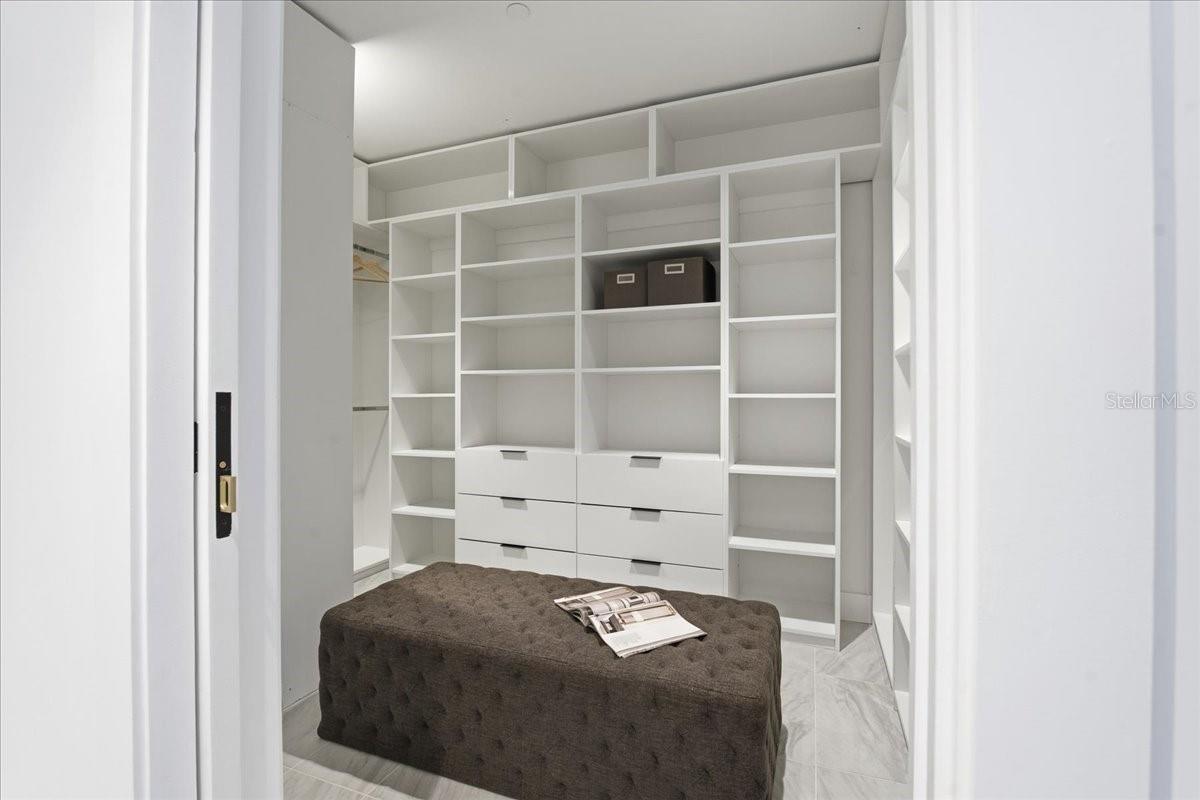 CUSTOM BUILT CLOSETS THROUGHOUT!