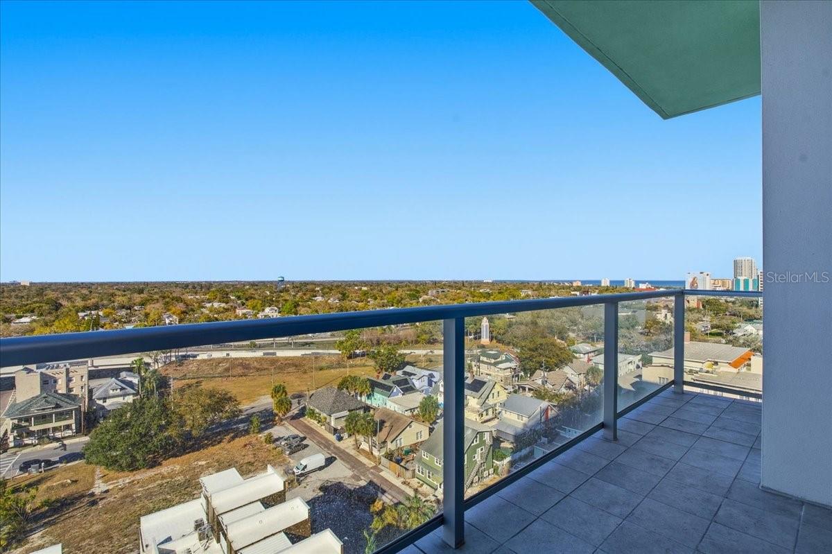 CITY AND WATER VIEWS FROM YOUR PRIVATE BALCONY