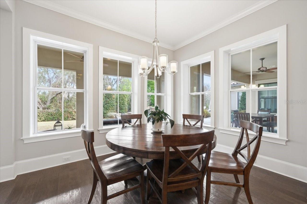 Eating space overlooking Pool