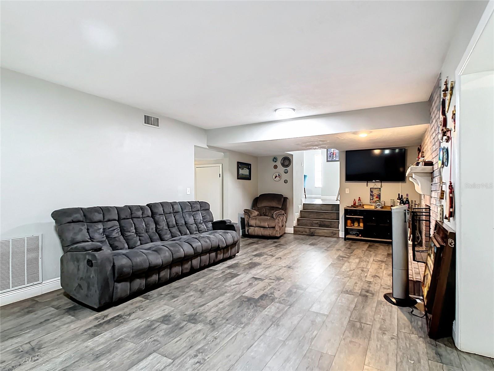 Family Room - Lower Level Bedroom