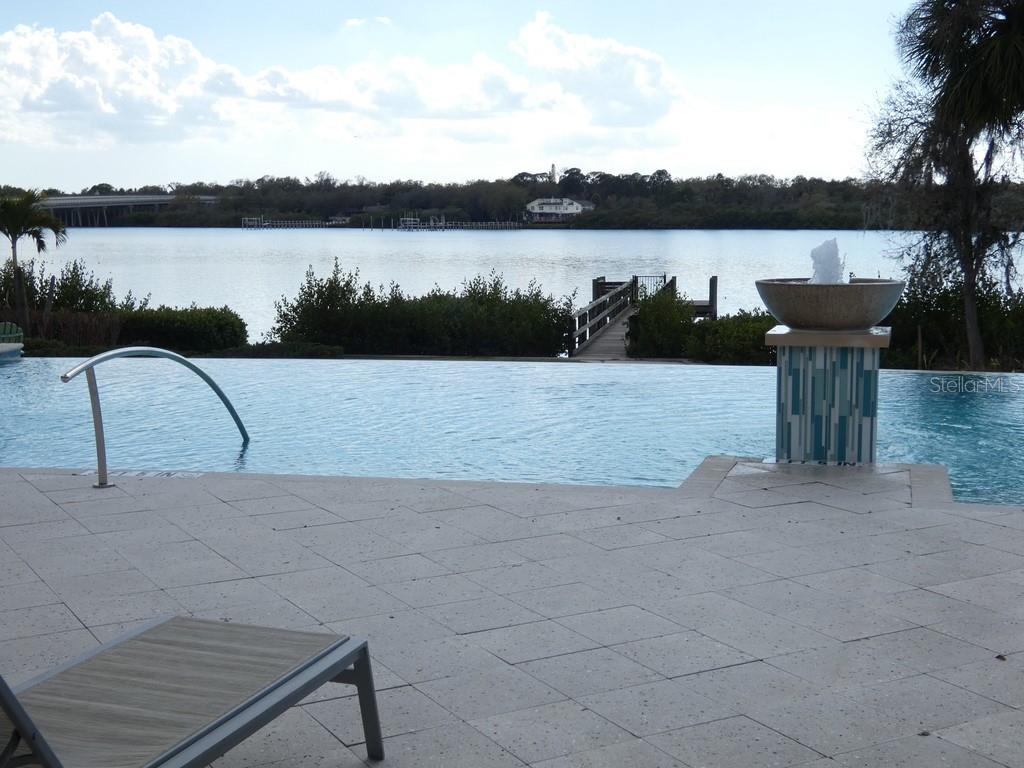 Club House:) Pool:) Dock) Workout Room