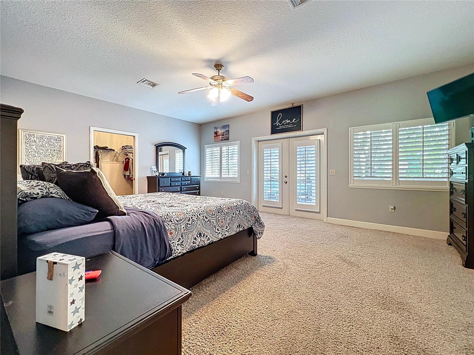 PRIMARY SUITE WITH 2 CLOSETS