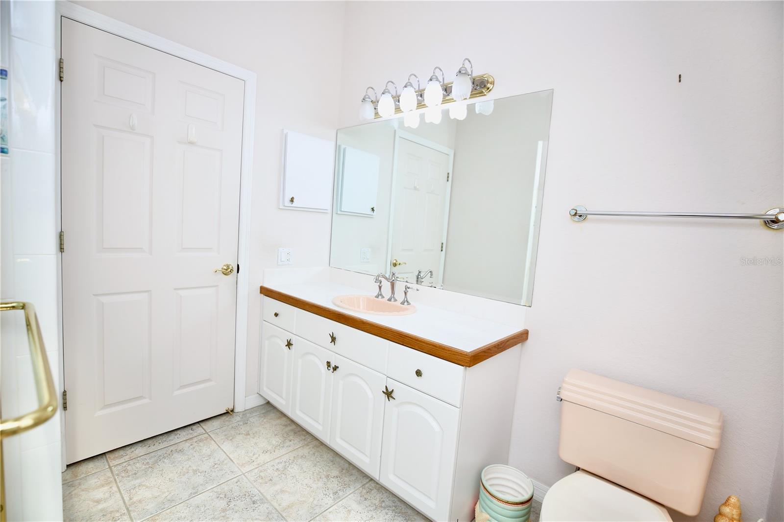 Main Bathroom