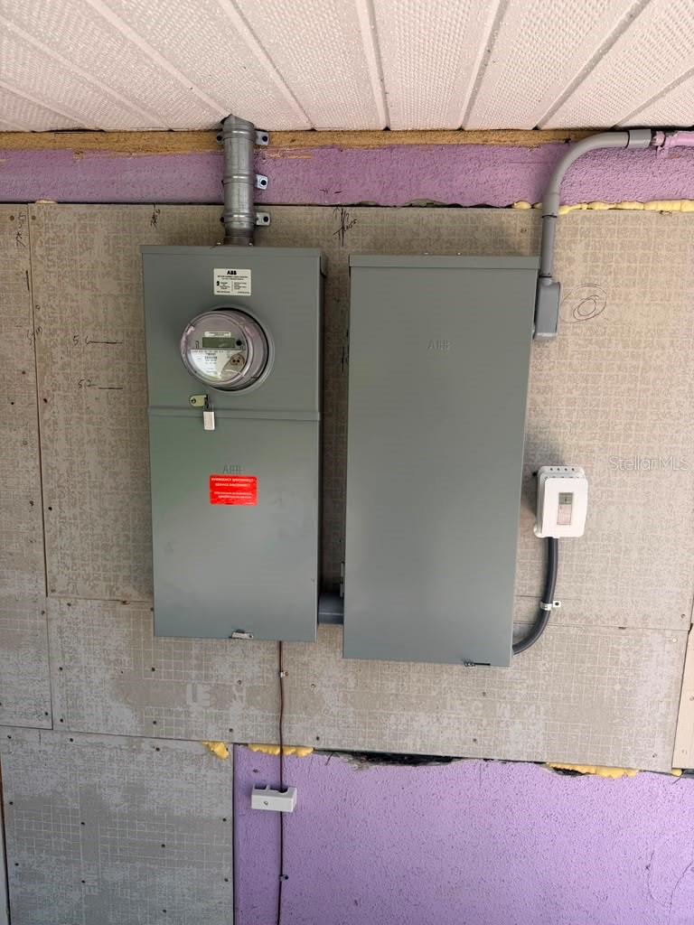 TB8482160