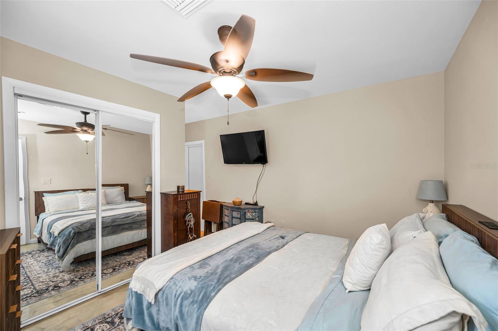 In Law Suite Bedroom with walk in closet