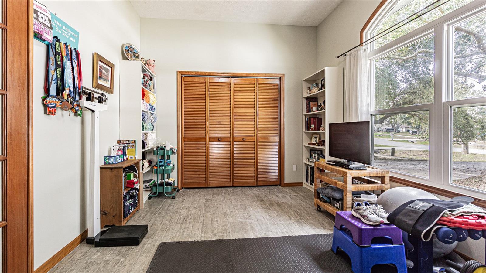 Guest Bath - Pool Bath