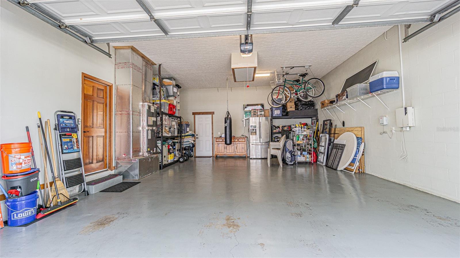 24 x 29. Portable Generator Hook up