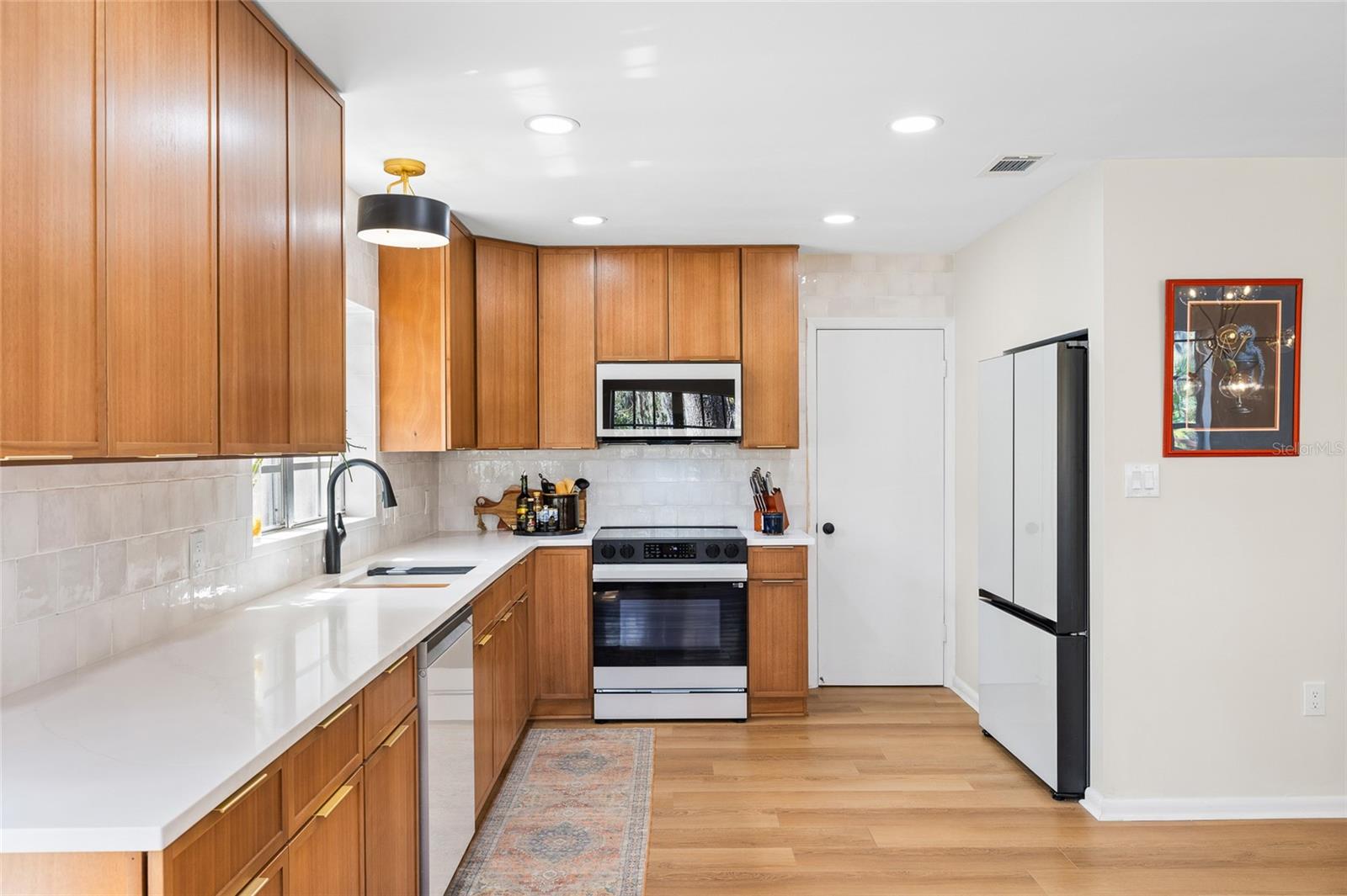 Beautiful MCM Kitchen