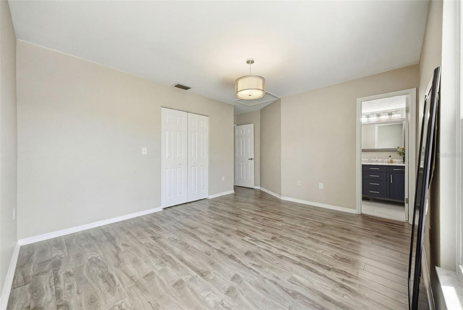 Second primary/guest suite.