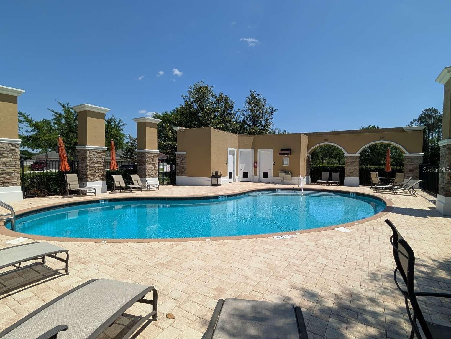 Devonwood Community Pool