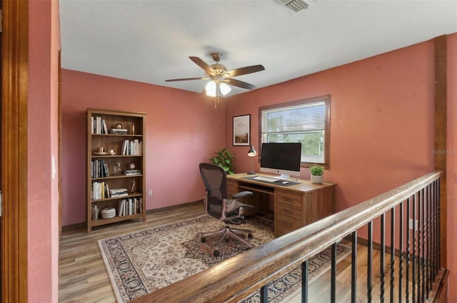 primary loft/office spaca