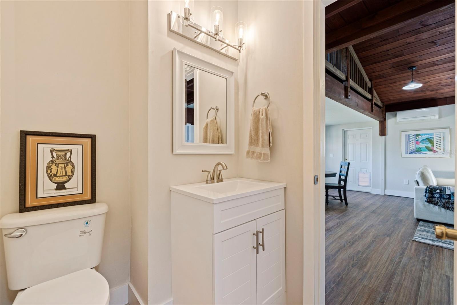 Half Bath (off flex room)