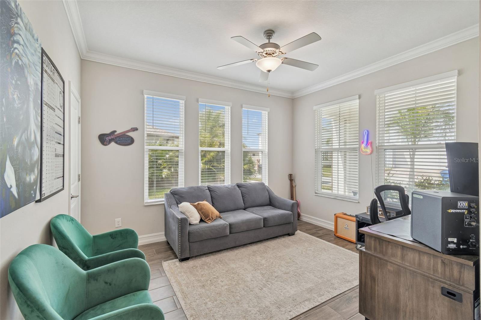 Den / Office / Flex Room