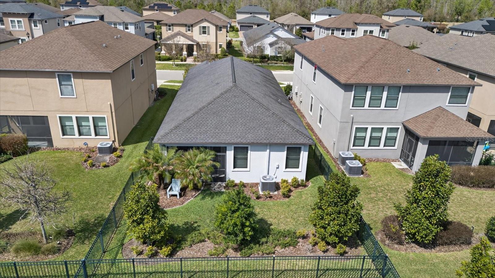 Newer Roof & up to date Home